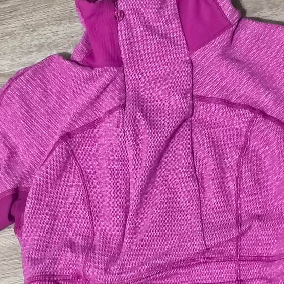 Lululemon Half-Zip Running Jacket – Magenta Pink (Women’s) - Picture 2 of 6
